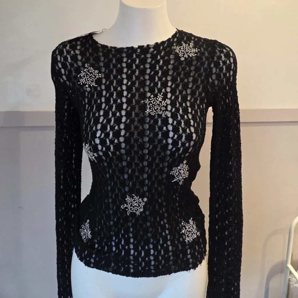 Zara New Black Long-Sleeve lace  top